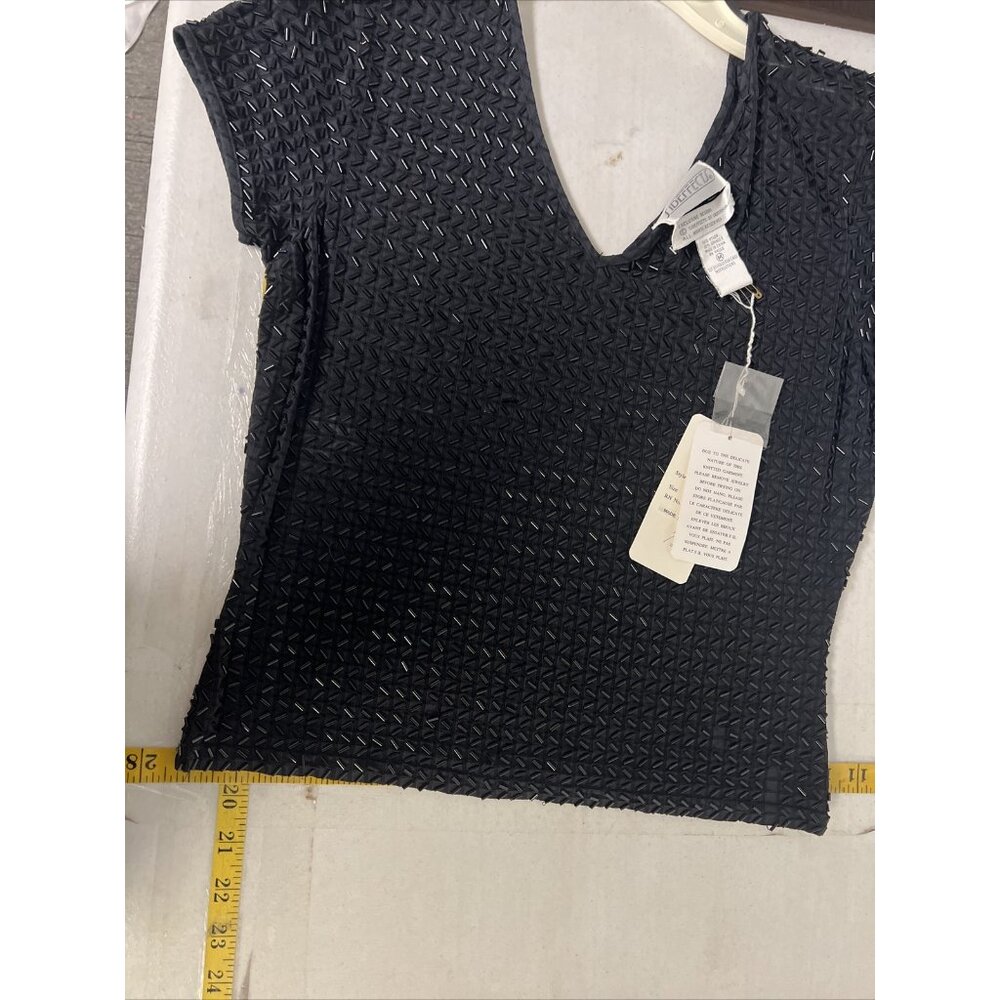 NWT Sideffects Woman's Black Beaded Short Cap Sleeve V Neck Top Medium - Picture 5 of 8